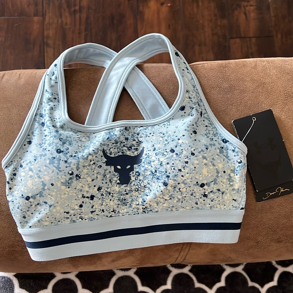 NWT UA sports bra